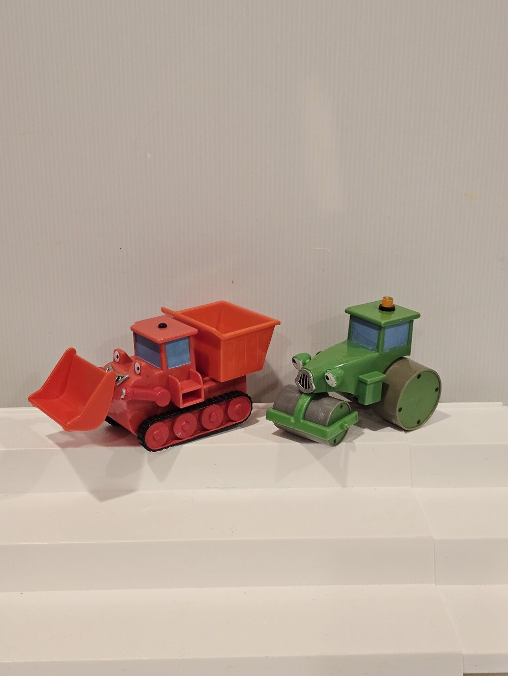 Vintage Bob The Builder Talking Vehicle Set Roley and Muck Set 2001